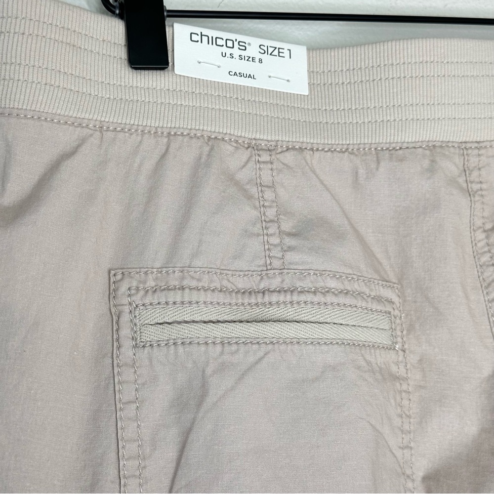 Chicos Convertible Poplin Cargo Pants Cropped Sz US 8 Beige Khaki Beachy Preppy - Picture 7 of 13